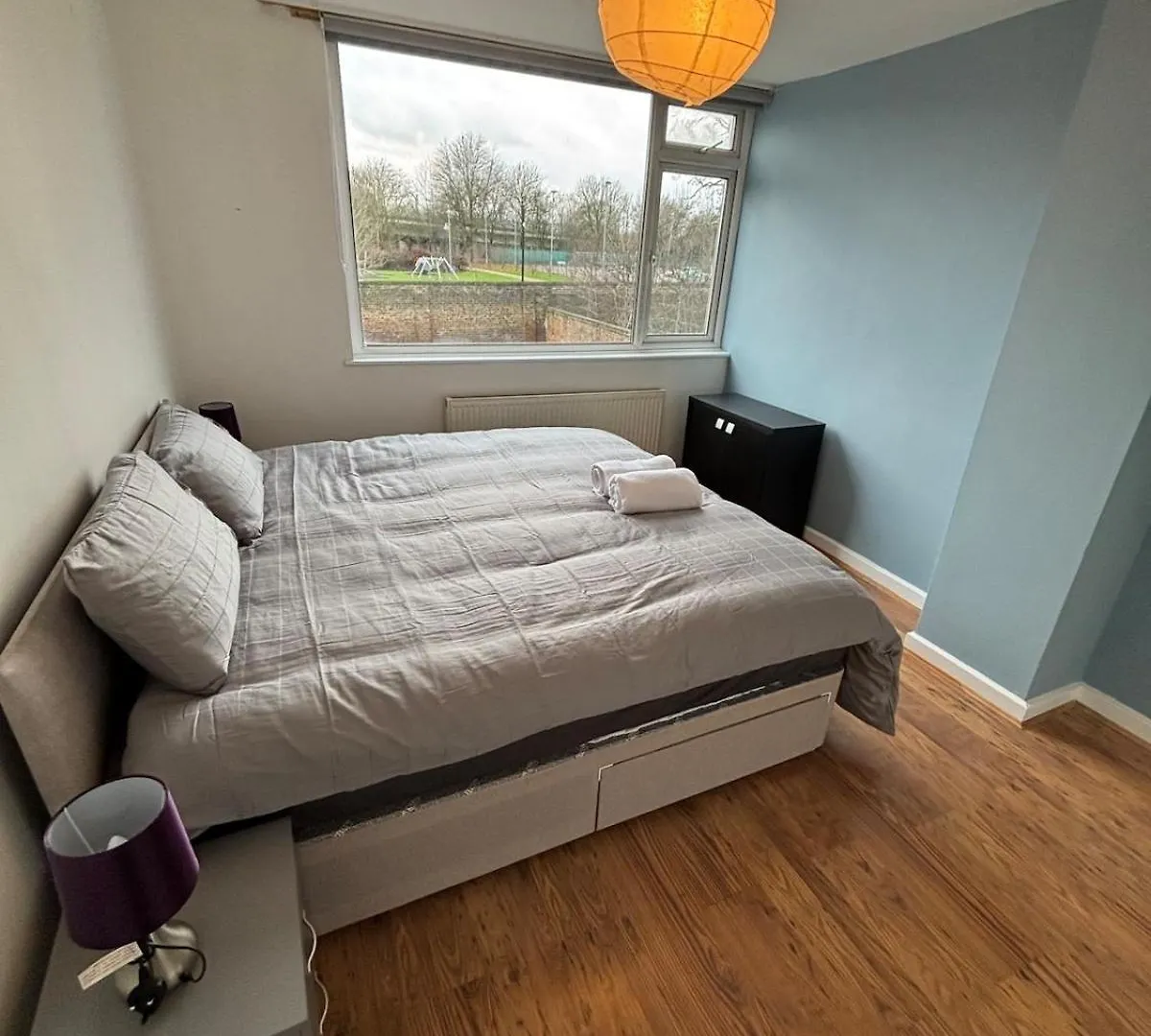 Brentford 3 Bed London Escape Parking Included Villa 0*,  United Kingdom