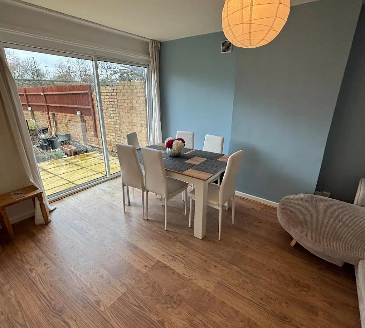 Holiday home Brentford 3 Bed London Escape Parking Included Villa